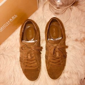 MICHAEL KORS Stevie Sneaker Suede
